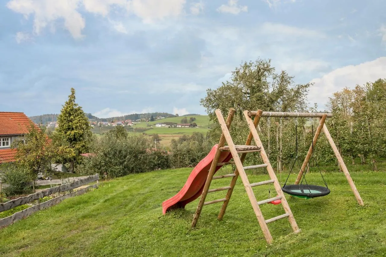 Apartment Ferienwohnung Obsthof Schäfler Bodolz